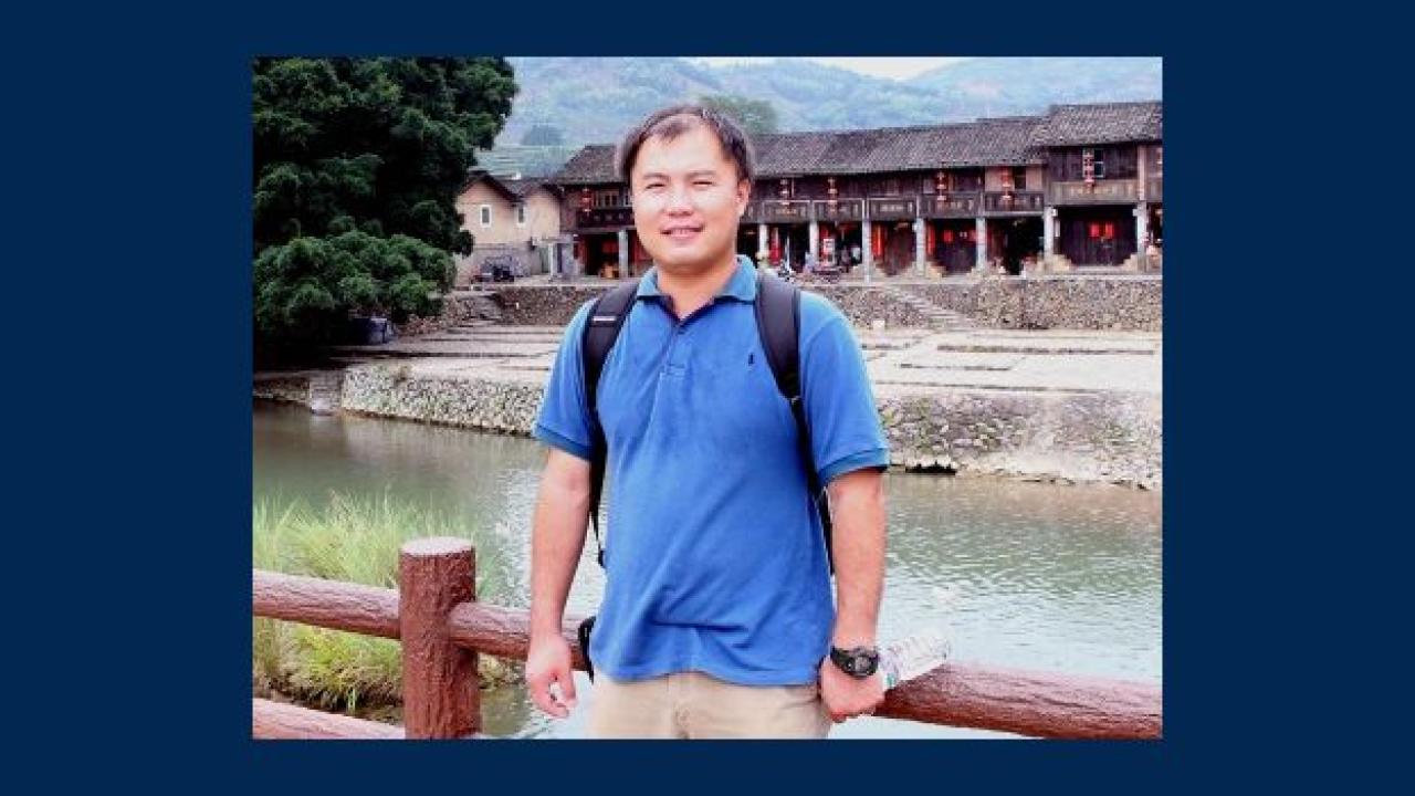 Image of Dr. Yunwei Dong
